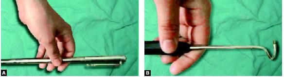 Port closure needle and aneurysm needle