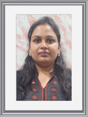 DR DIVYANI AGRWAL