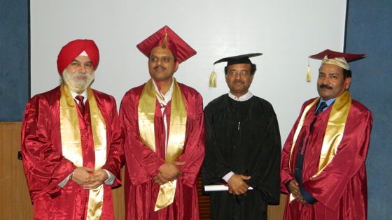 Dr. Sujan Sen receiving