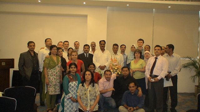 Mr. Vijendra Khari, Vice-Chairman of labour Advisory board was the chief guest of certification ceremony of laparoscopic surgeons and gynaecologists, batch June 2010